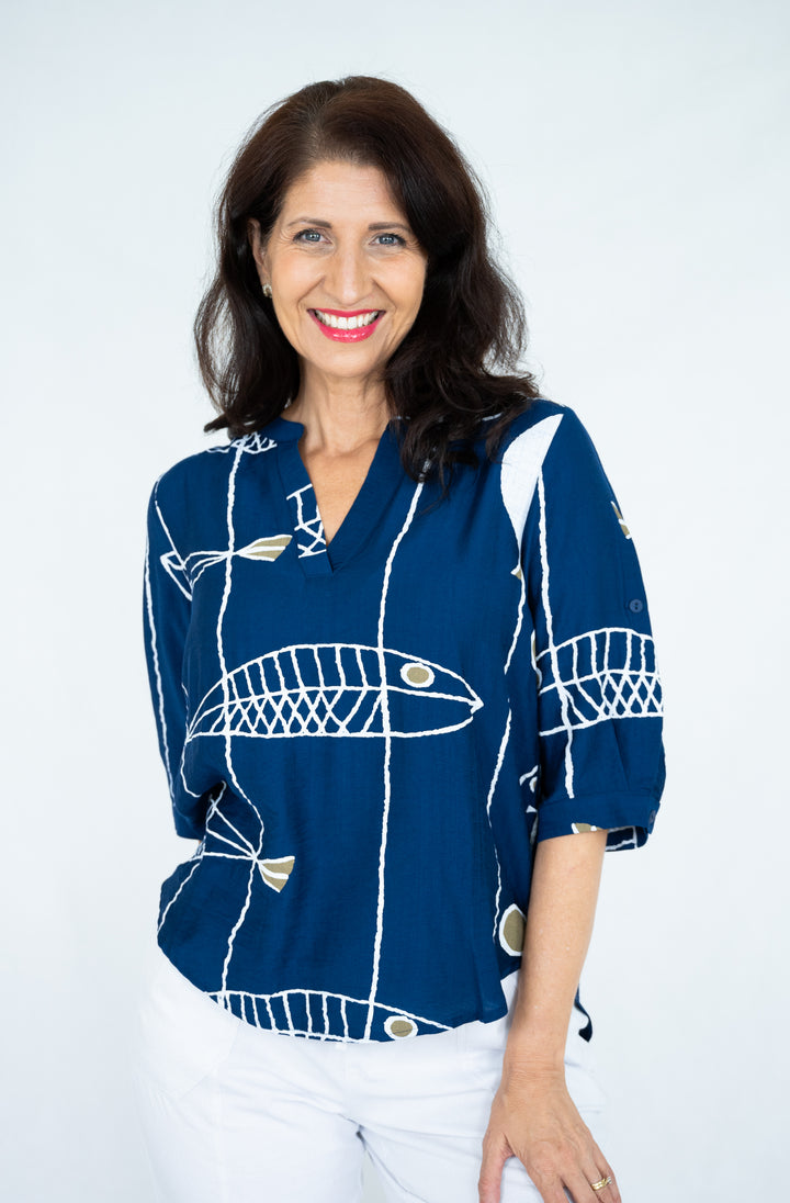 Fish Print 3/4 Top