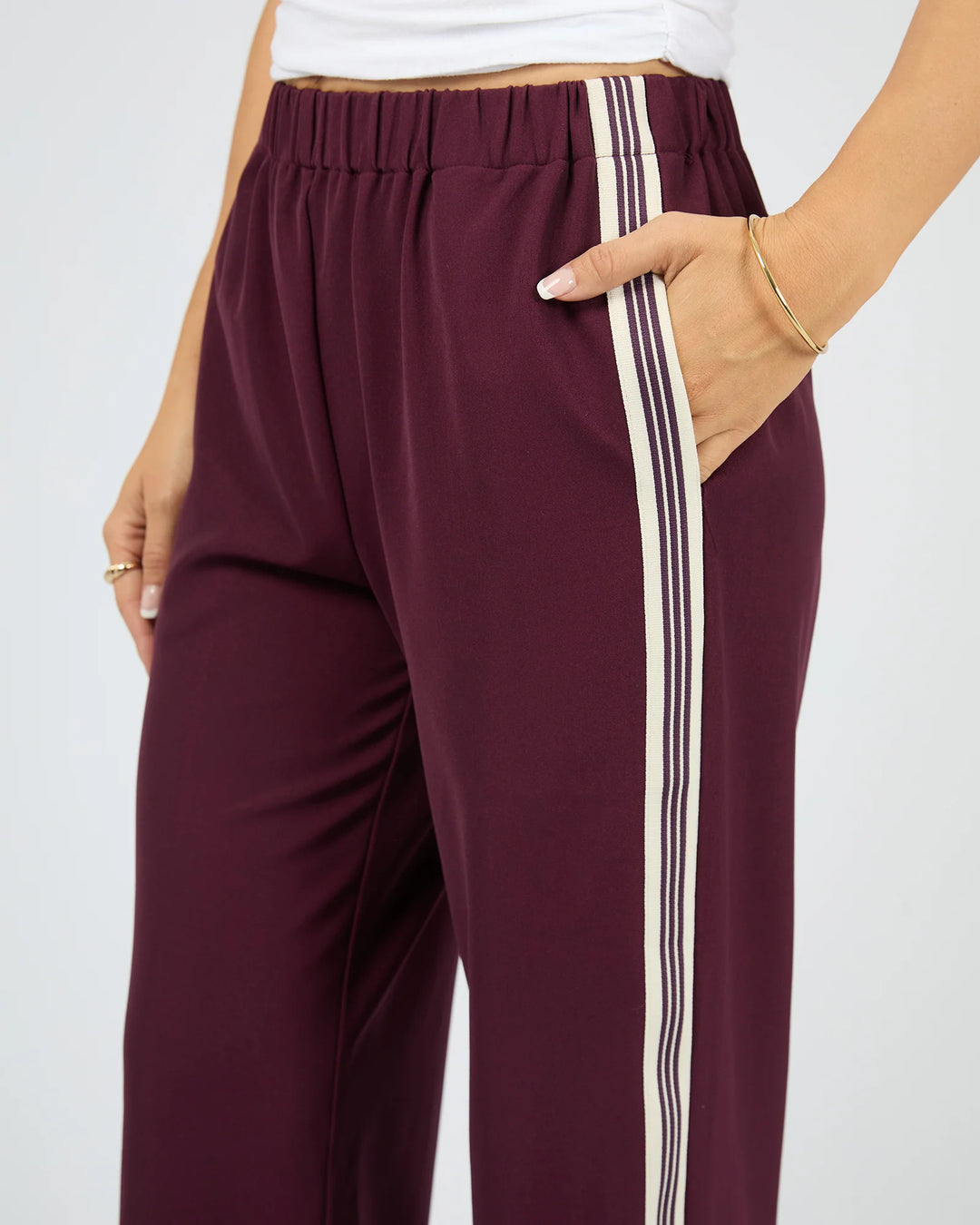 Lina Side Stripe Pant Wine