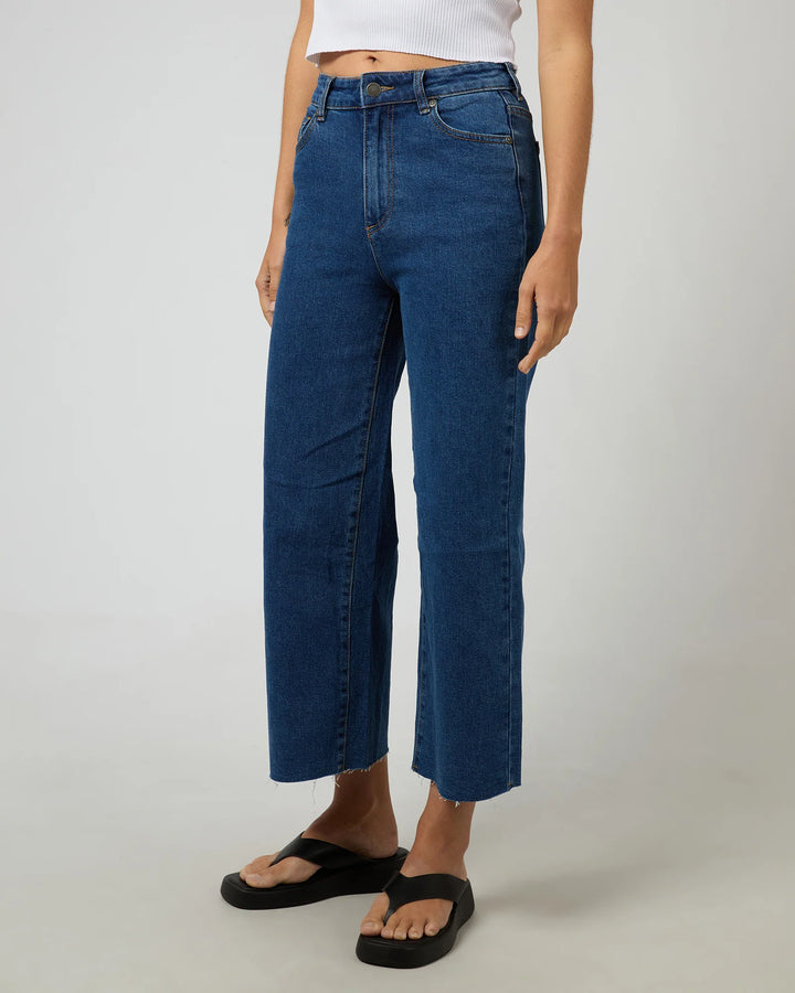 Charlie Wide Leg Jean Mid Blue