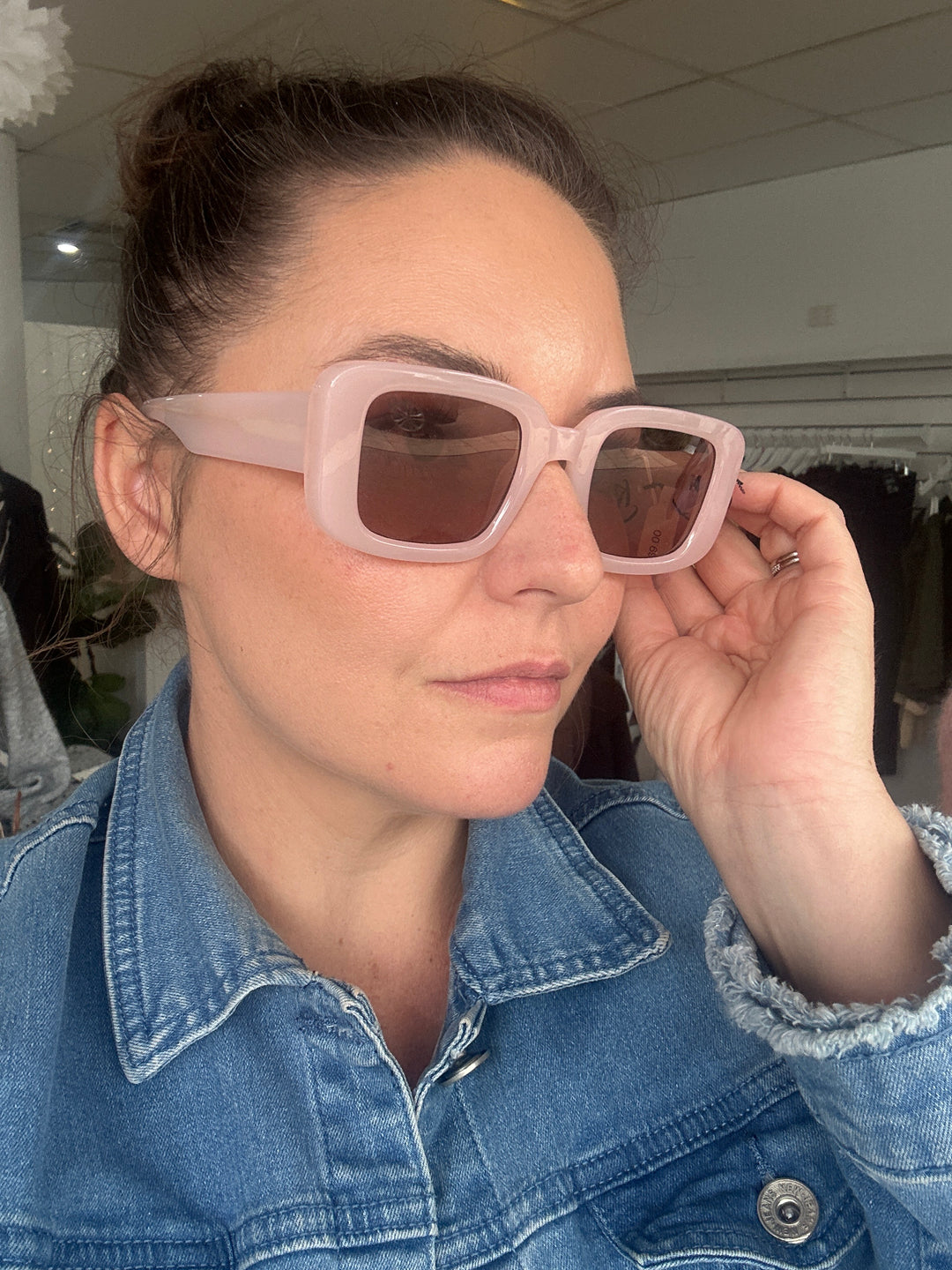 Reality Sunnies Wanderlust Pink