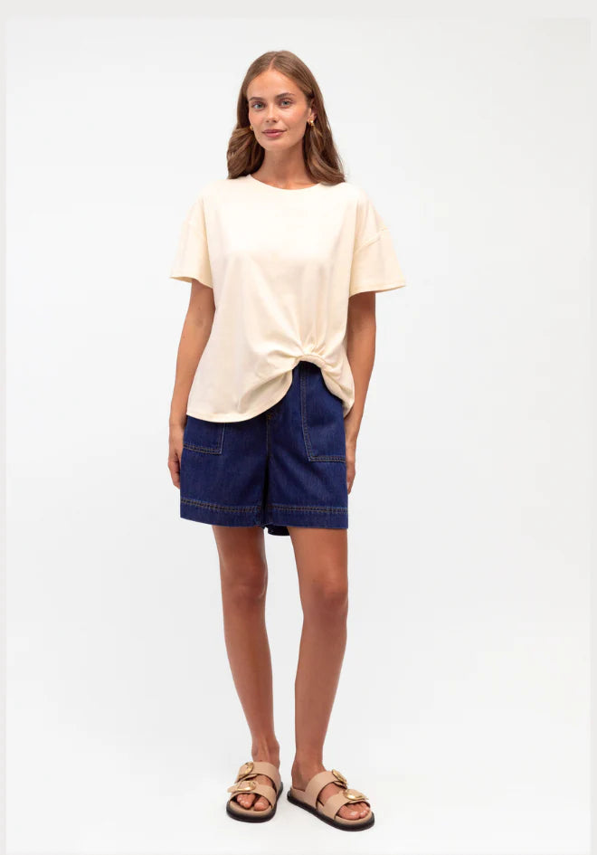 Easy Tuck Tee Cream