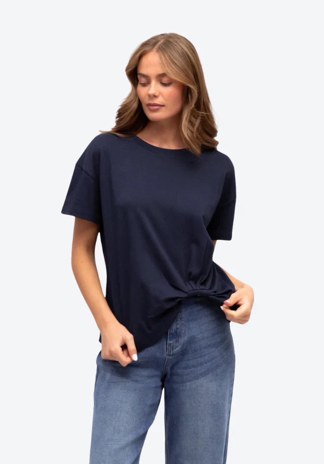 Easy Tuck Tee Navy