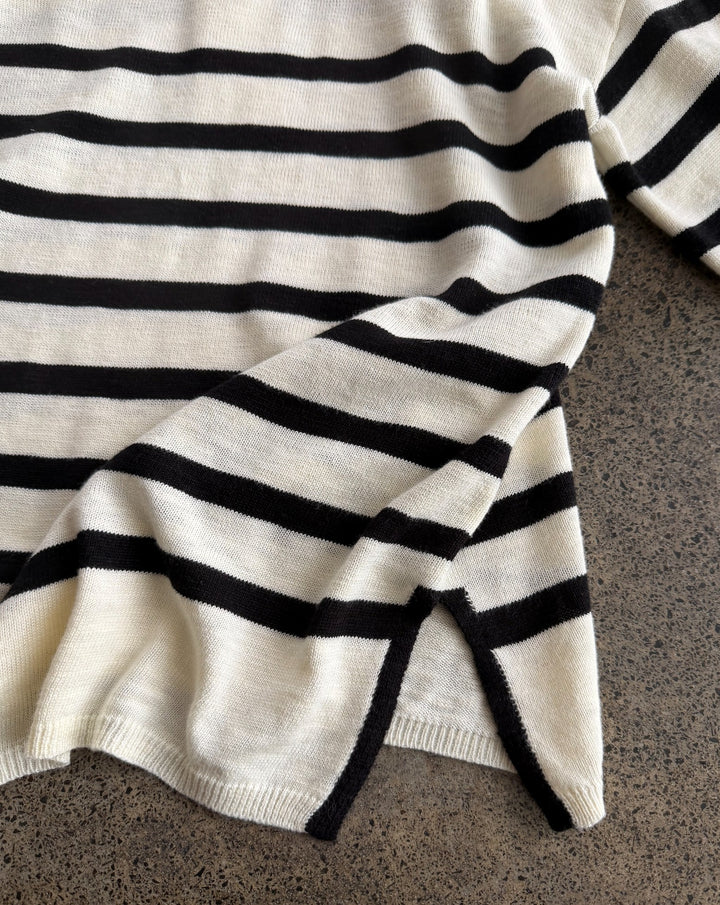 Bobbie Top Milk Black Stripe