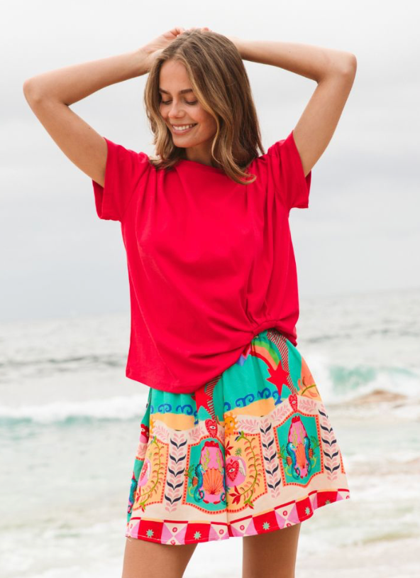 Easy Tuck Tee
