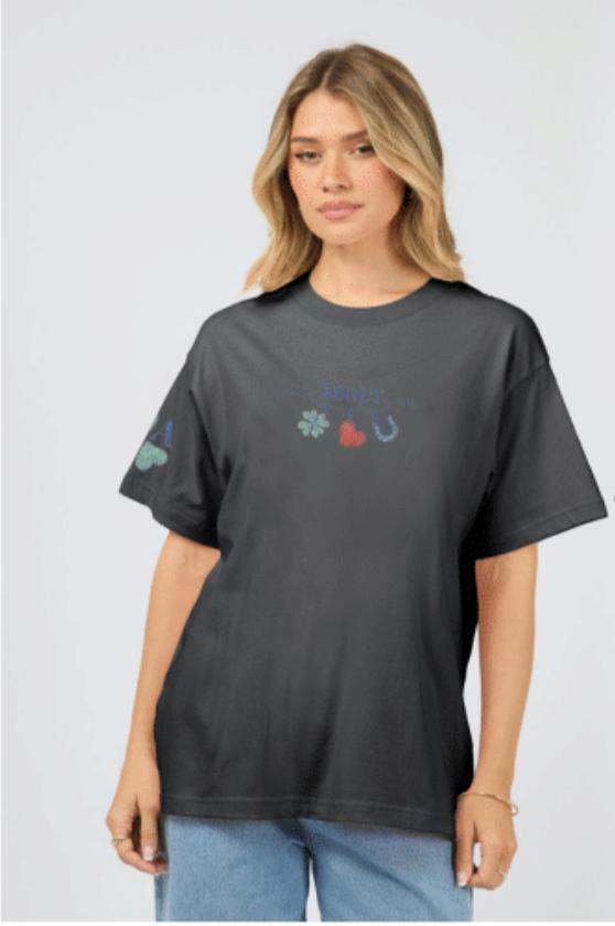 Lucky Charm Relaxed Tee Washed Black