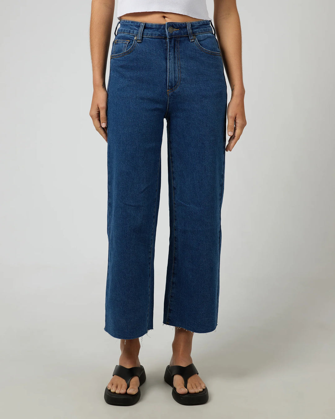 Charlie Wide Leg Jean Mid Blue