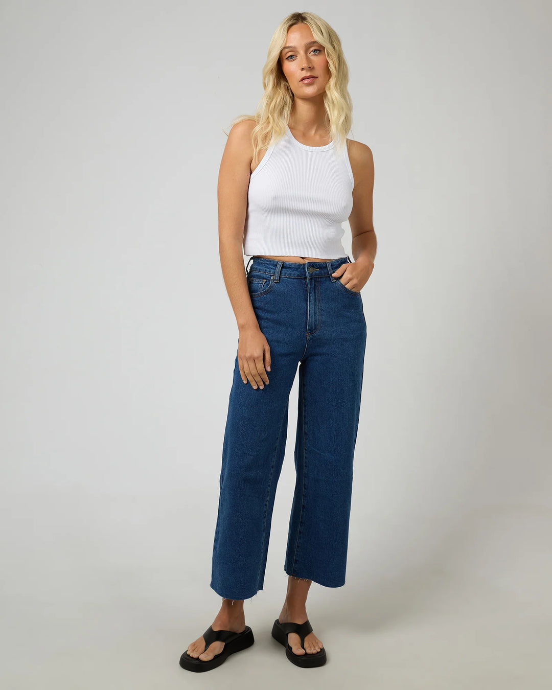 Charlie Wide Leg Jean Mid Blue