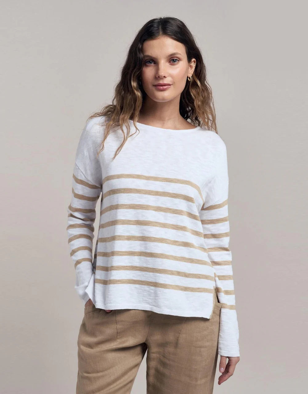 Bobbie Top White/Camel