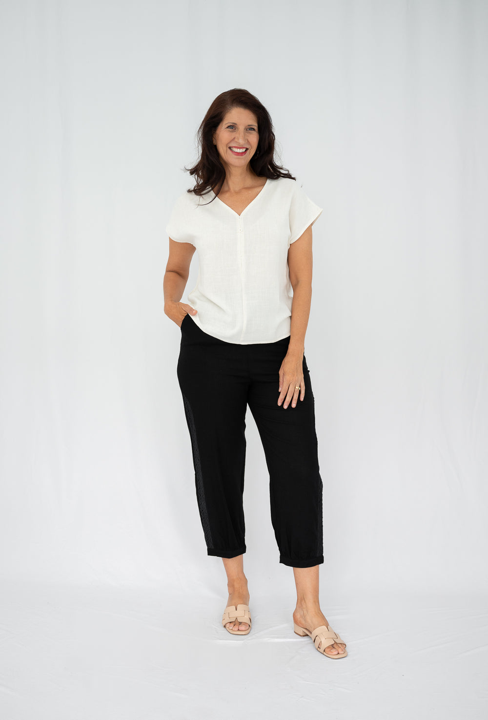 Willow Tree Everyday Linen Blend Top in white, relaxed fit women’s rayon linen top with cap sleeves and V-neck